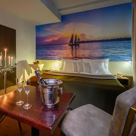 U Sulaka Otel 3*